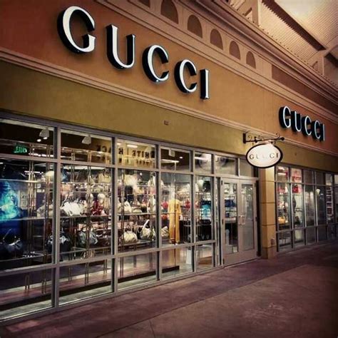 Gucci store near me